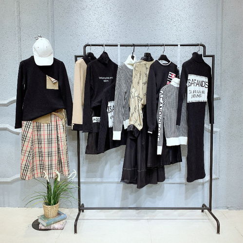 【千百惠深圳20女装19夏品牌女装折扣尾货走份批发女装】- 